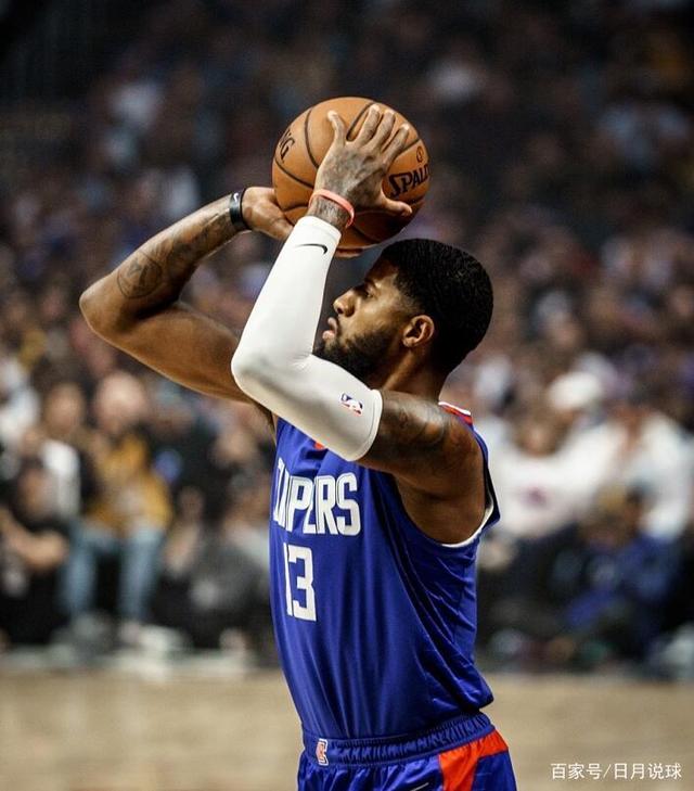 土媒：卢克曼接受加拉塔萨雷900万欧年薪，在等俱乐部谈妥（土媒：卢克曼已同意加拉塔萨雷900万欧年薪，正等待俱乐部敲定）