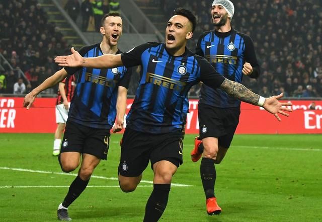 皇马反击效率惊人（皇马反击如闪电，高效致命）