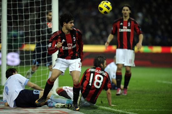 大场面谁在消失（关键时刻，谁在隐身）