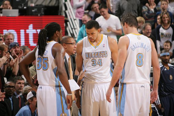 越南U21女排成绩作废！球员性别争议尘埃落定，国际排联修正排名（越南U21女排战绩被取消：性别争议告一段落，国际排联更新排名）