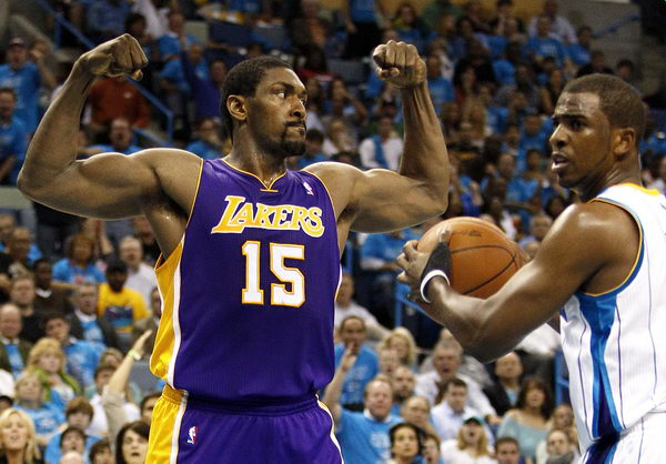 瓦伦西亚vs莱万特：加亚、丹朱马首发，马修-瑞安、阿德里安-德拉富恩特出战（瓦伦西亚战莱万特：加亚、丹朱马首发，马修-瑞安与阿德里安-德拉富恩特登场）