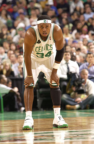 门德斯：不知道为啥有这么多关于亚马尔的噪音，我们都年轻过（门德斯谈亚马尔：不解外界喧嚣，谁不曾年轻？）