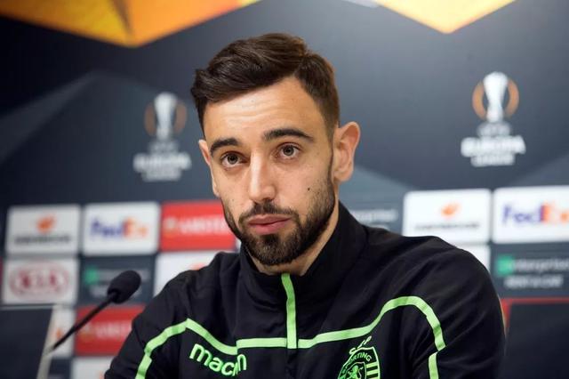 国际米兰攻守俱佳领跑意甲（国际米兰攻防兼备高居意甲榜首）