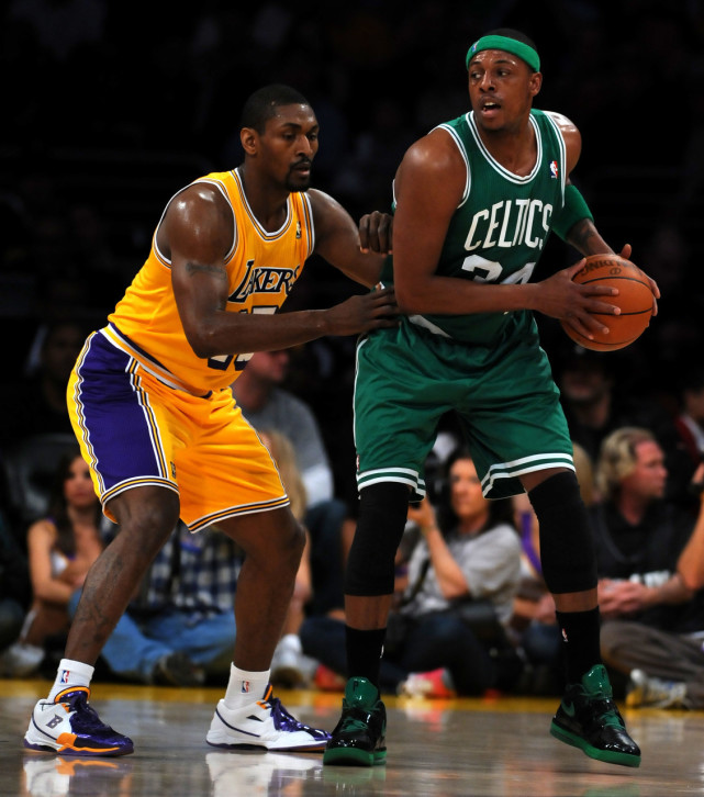 全市场：替补出场表现优异，巴图里纳是尼科-帕斯离队后的首选（全市场：替补高光，尼科-帕斯离队后巴图里纳成第一选择）