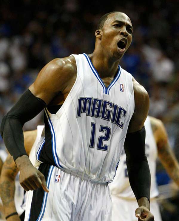 一战封神🔁陈威在#亚冠#第6比赛日多次为上海海港...（陈威神勇爆发：#亚冠#第6比赛日多次神扑护航上海海港）